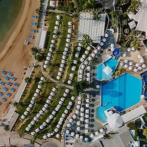 Golden Coast Beach אתר נופש